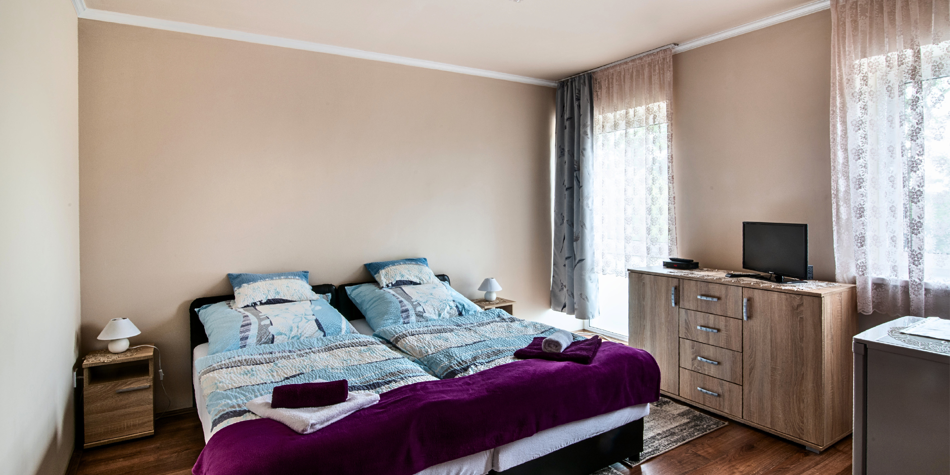 Tabaka szobák 2 blokk 2 ágyas